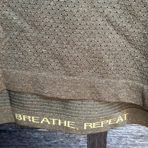 lululemon Men's Metal Vent Tech Breathe Olive Green Large - Picture 10 of 10